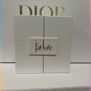 Dior White Box with Gold Logo - J'adore